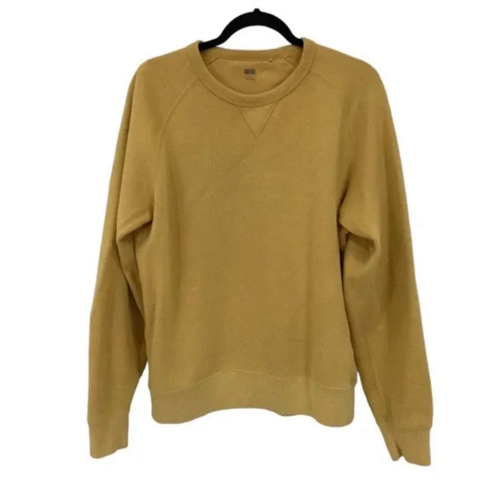 Uniqlo Mustard Yellow Unisex Size Medium Cotton Long Sleeve Crewneck Sweatshirt